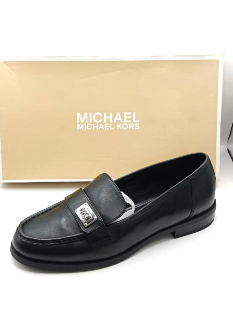 Michael Kors Loafers ~ Ny med lapp ~ Strl 39