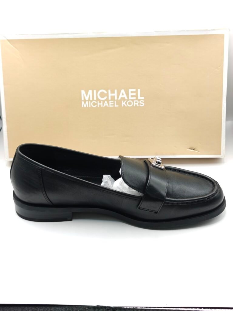Michael Kors Loafers ~ Ny med lapp ~ Strl 39