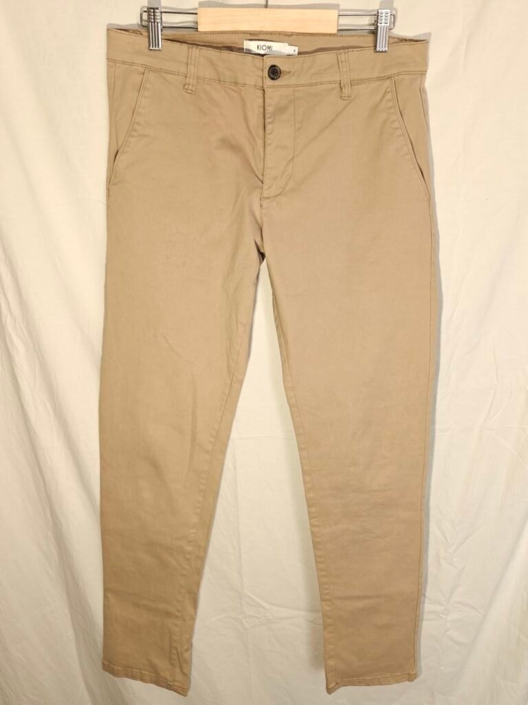Kiomi Chinos ~ Klassisk Modell ~ Strl 31