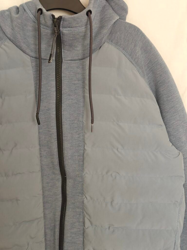 Kari Traa Jacka / Hoodie ~ Ljusblå med huva ~ Strl S