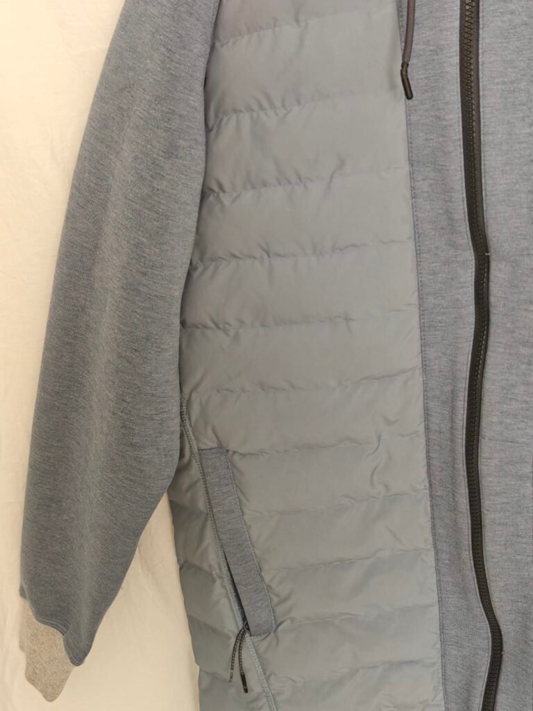Kari Traa Jacka / Hoodie ~ Ljusblå med huva ~ Strl S