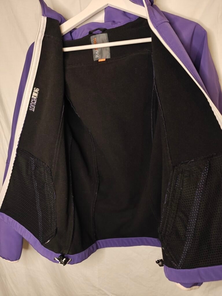 TouchNine Vindjacka ~ Lila Friluftsjacka ~ Strl 36