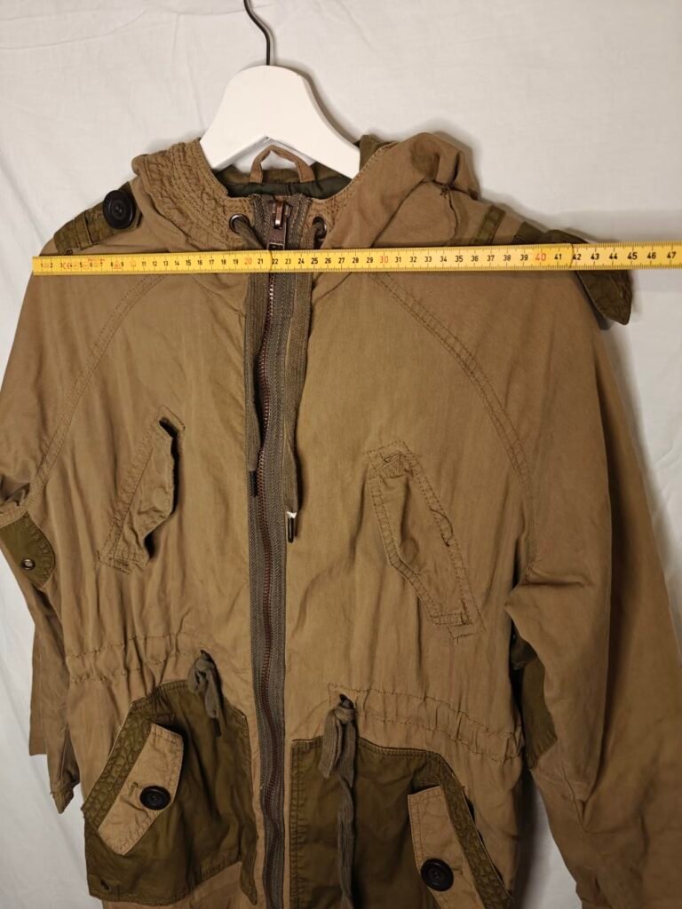 Lindex Utilityparkas ~ Kamel & Olivgrön med Huva ~ Strl XS