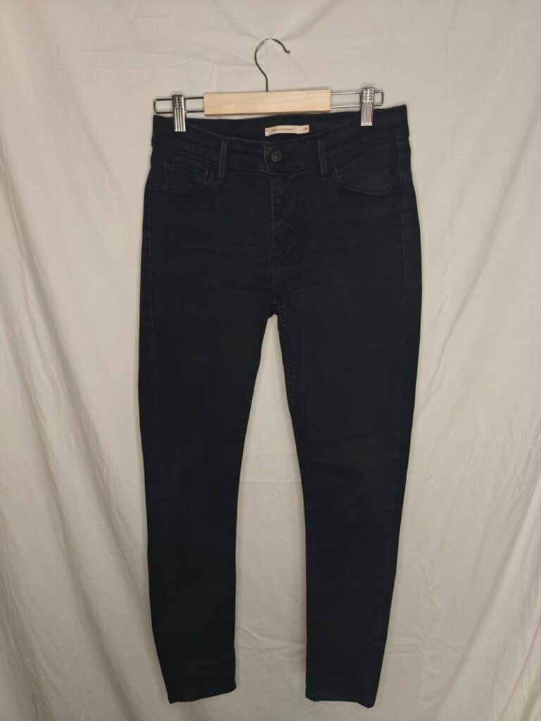 Levi Strauss 710 Super Skinny Jeans ~ Svart ~ Strl W29/L30