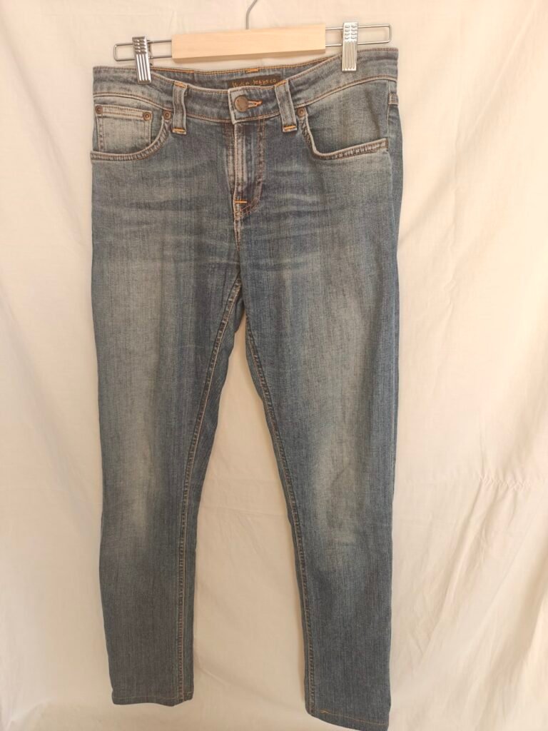 Nudie Jeans Co ~ Tvättad Blå Denim ~ Strl W27 / W30